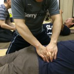 今日は肩こり腰痛改善率80%の広島腱引き伝承会で膝の調整の勉強でした。